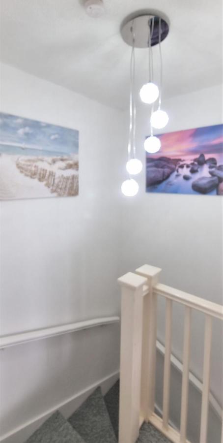 فيلا Waterfront - Holes Bay, Poole, Dorset المظهر الخارجي الصورة