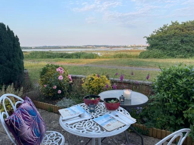 فيلا Waterfront - Holes Bay, Poole, Dorset المظهر الخارجي الصورة